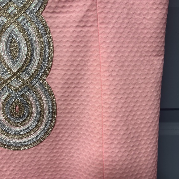 Lily Pulitzer embossed cotton sleeveless sheath dress. Metallic trim size 6 EUC - Picture 3 of 10